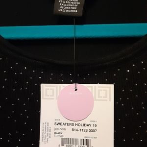 Black sweather w/sparkle